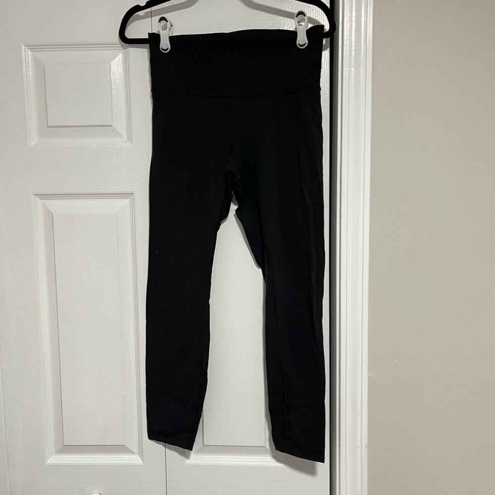 Black lululemon leggings